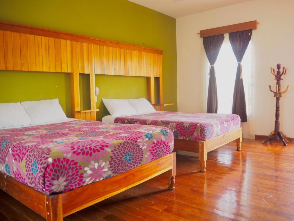 Hotel Maya Balam Xpujil Extérieur photo