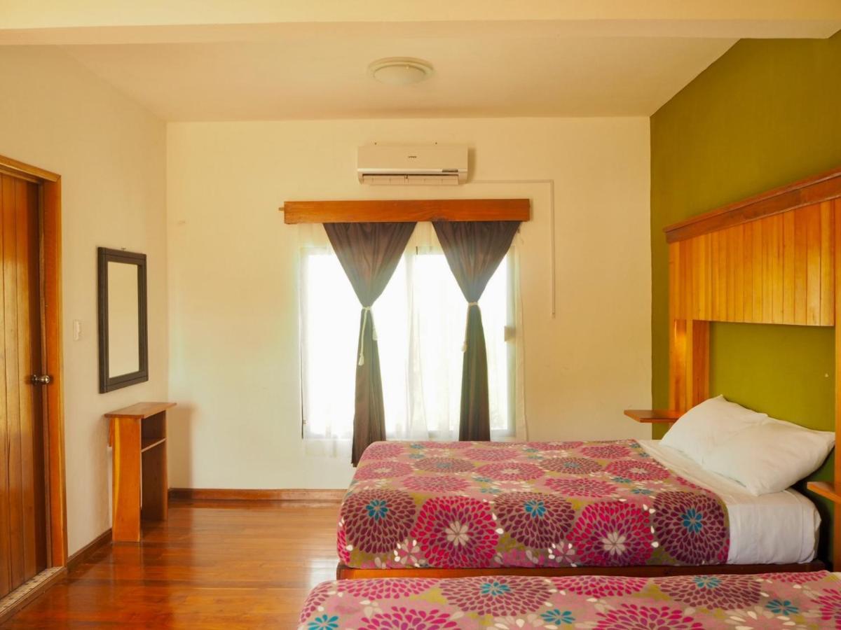 Hotel Maya Balam Xpujil Extérieur photo