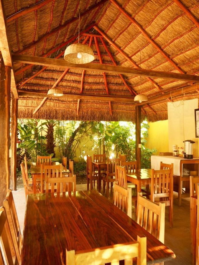 Hotel Maya Balam Xpujil Extérieur photo
