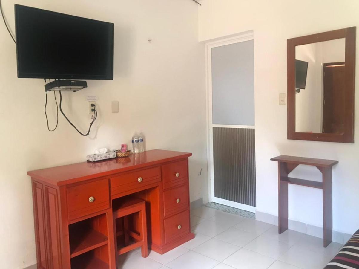 Hotel Maya Balam Xpujil Extérieur photo